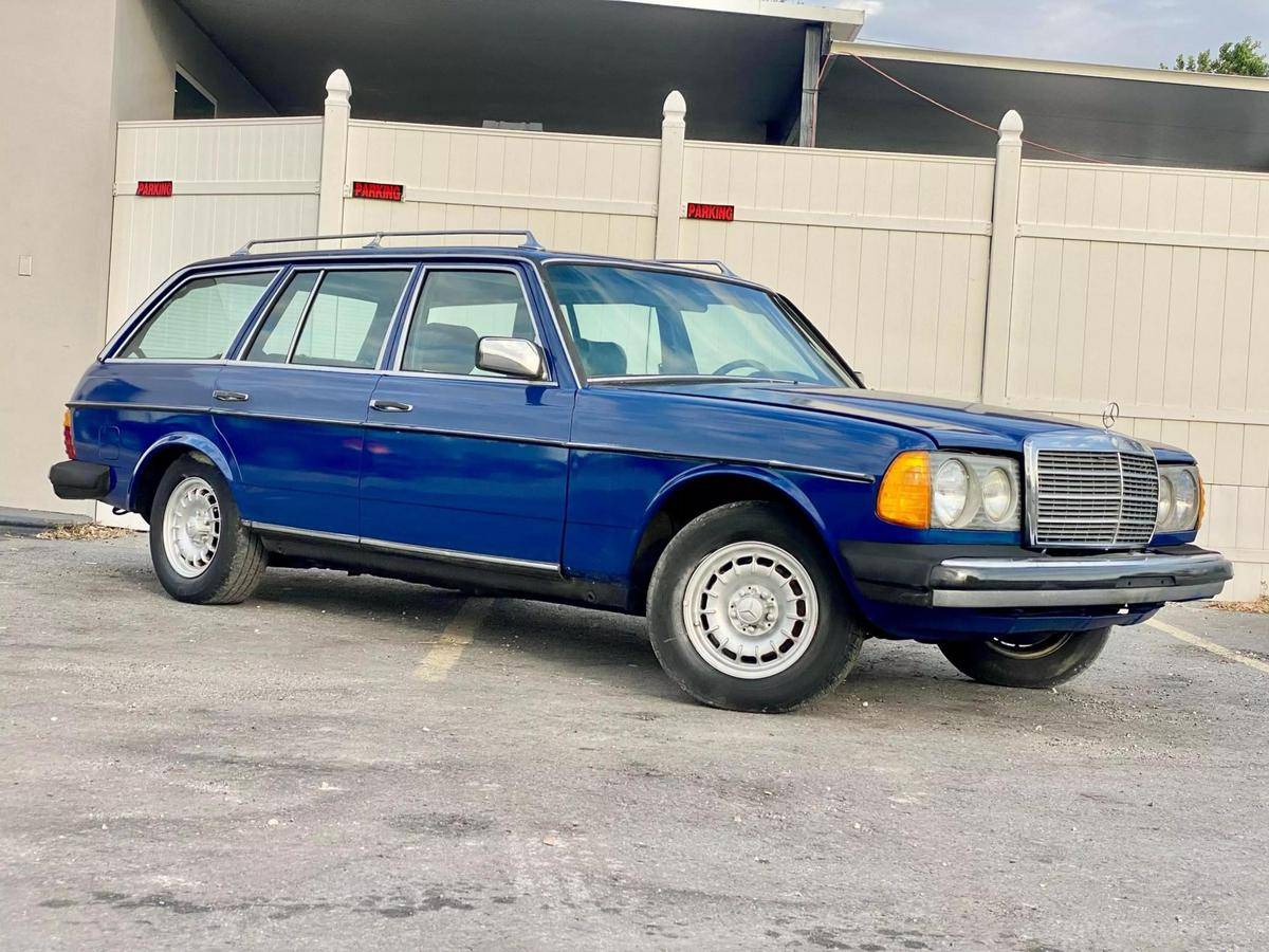Mercedes-benz-benz-300-diesel-1985-blue-5