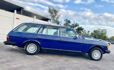 Mercedes-benz-benz-300-diesel-1985-blue-8