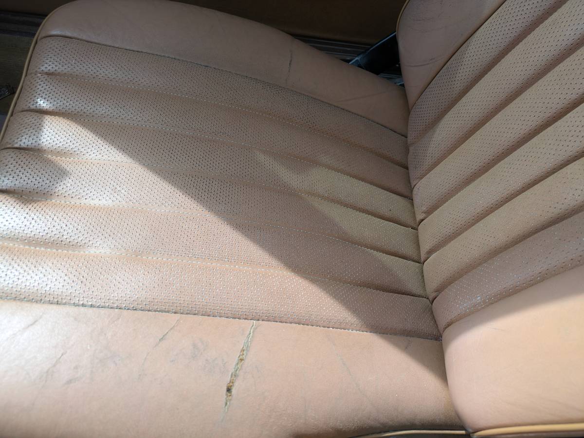 Mercedes-benz-benz-380-1985-custom-7