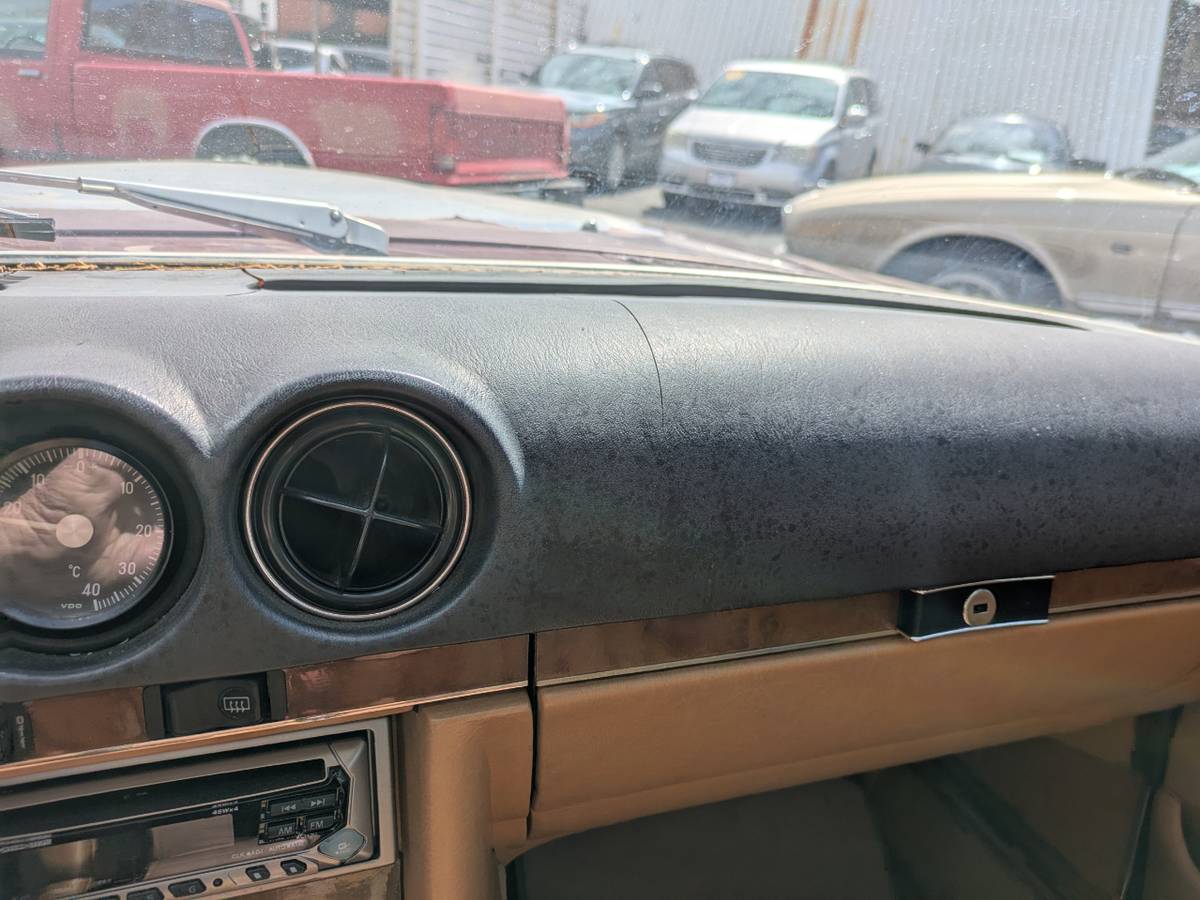 Mercedes-benz-benz-380-1985-custom-9