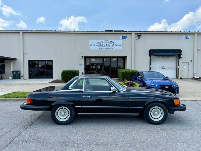 Mercedes-benz-benz-380sl-1985-black-11