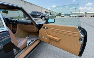 Mercedes-benz-benz-380sl-1985-black-20