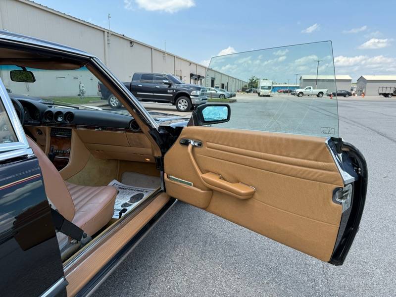 Mercedes-benz-benz-380sl-1985-black-20