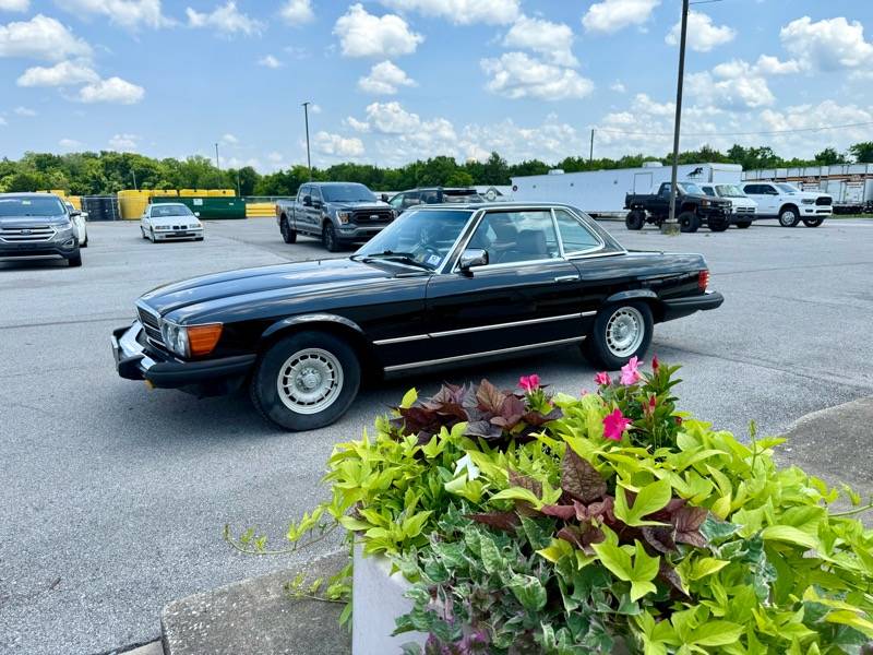 Mercedes-benz-benz-380sl-1985-black-4