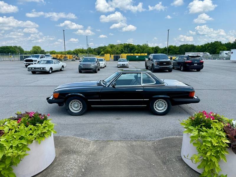 Mercedes-benz-benz-380sl-1985-black-5