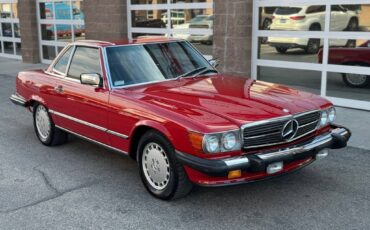 Mercedes-benz-benz-560-class-1989-red-1