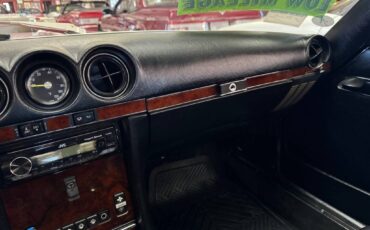 Mercedes-benz-benz-560-class-1989-red-13