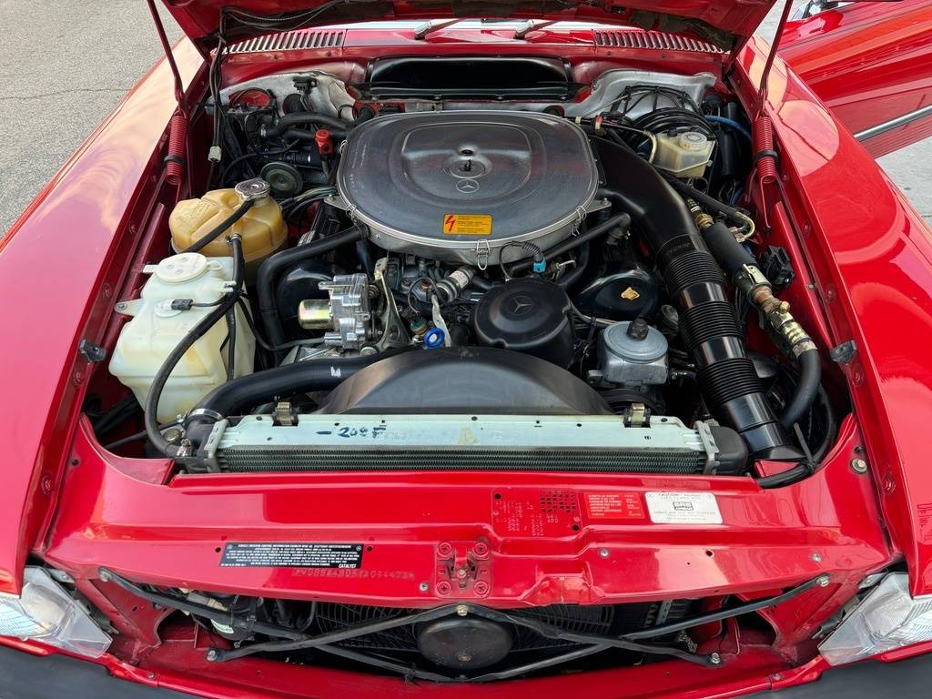 Mercedes-benz-benz-560-class-1989-red-16