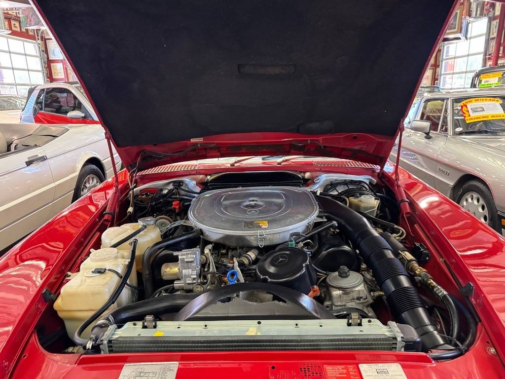 Mercedes-benz-benz-560-class-1989-red-17
