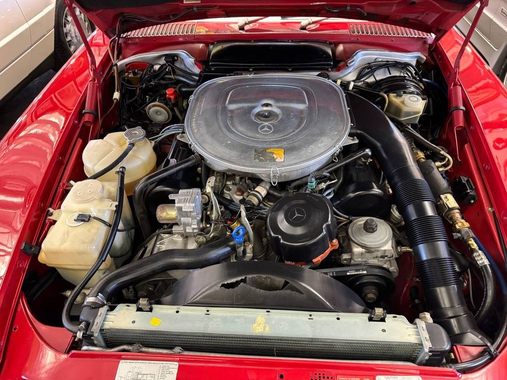 Mercedes-benz-benz-560-class-1989-red-18