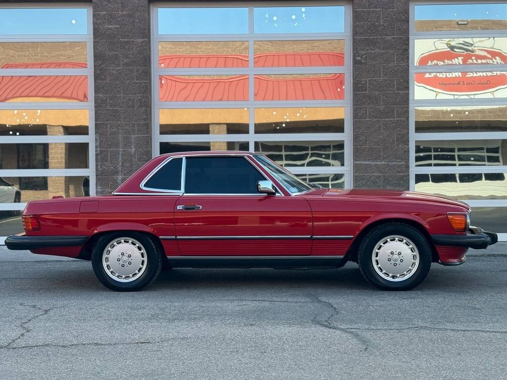 Mercedes-benz-benz-560-class-1989-red-2