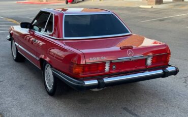 Mercedes-benz-benz-560-class-1989-red-7