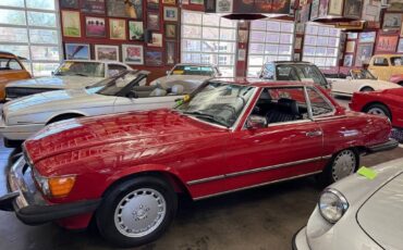 Mercedes-benz-benz-560-class-1989-red-9