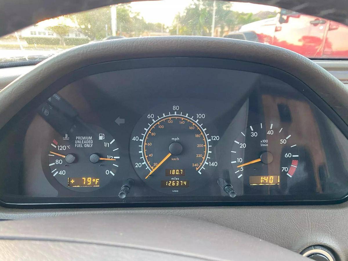 Mercedes-benz-benz-c-class-1995-red-16