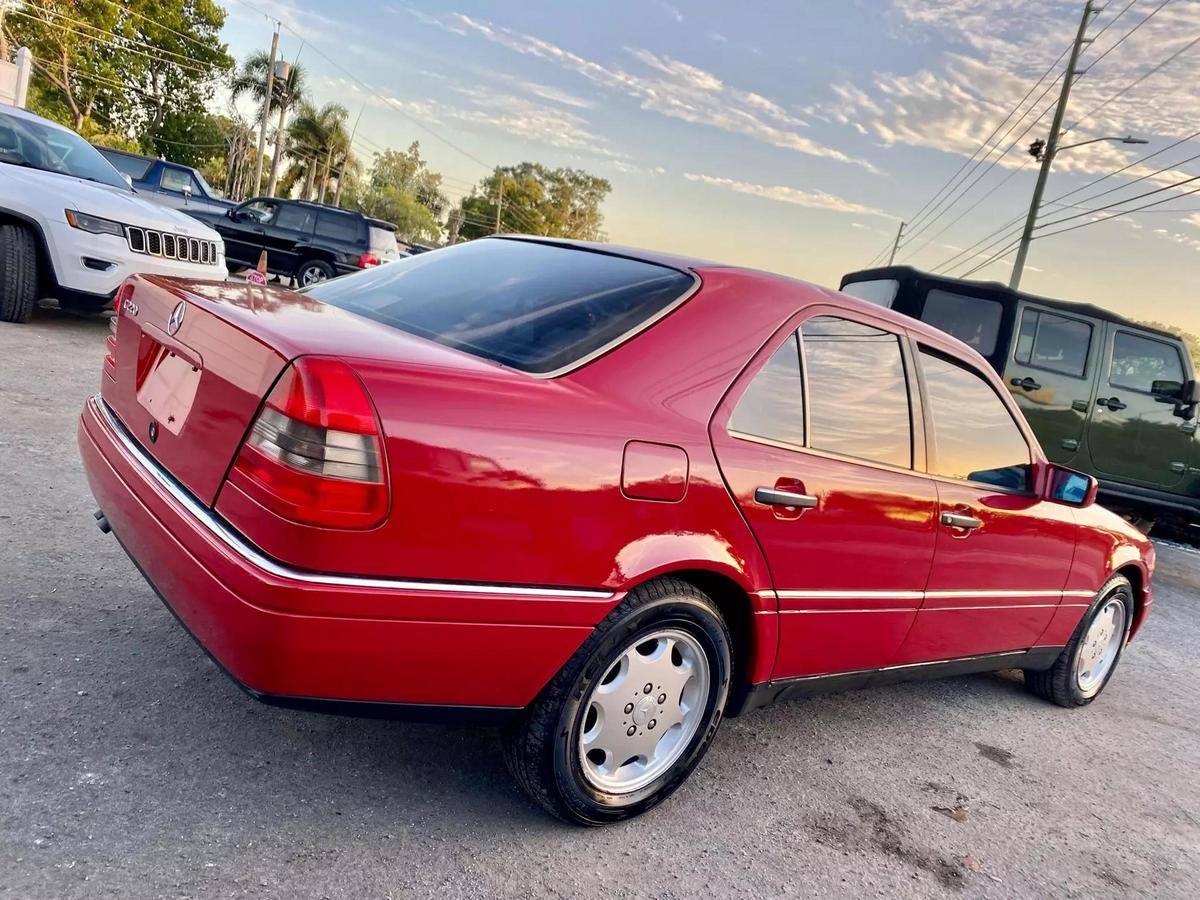 Mercedes-benz-benz-c-class-1995-red-3