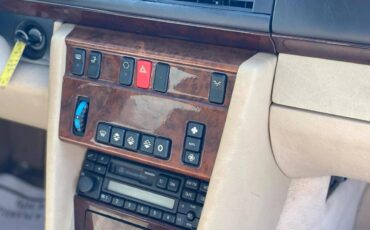 Mercedes-benz-benz-e-class-diesel-1995-green-12