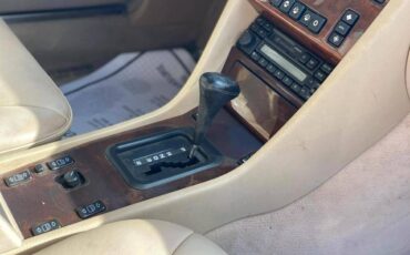Mercedes-benz-benz-e-class-diesel-1995-green-13