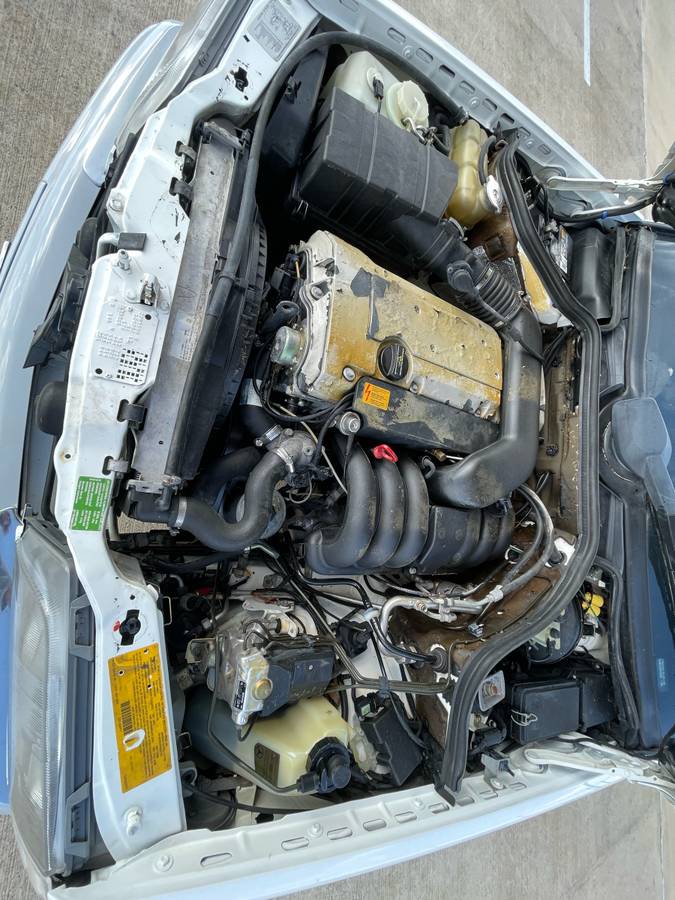Mercedes-benz-benz-e-class-e320-1995-white-6