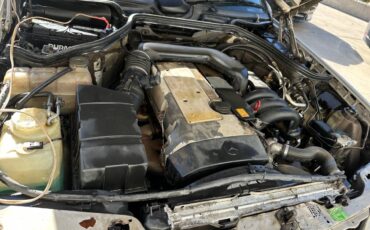 Mercedes-benz-benz-e320-1995-1
