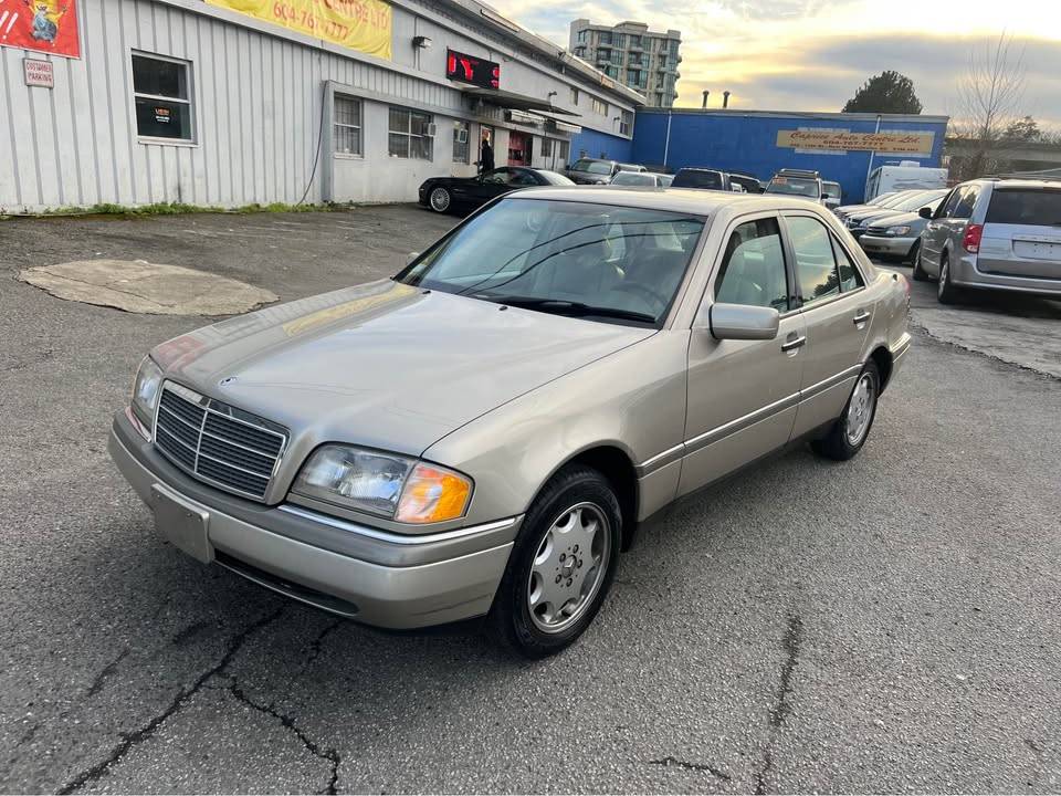 Mercedes-benz-c220-1995-brown-2