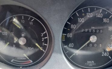 Mercedes-sl-1981-14
