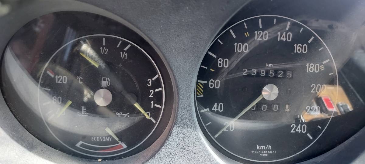 Mercedes-sl-1981-14