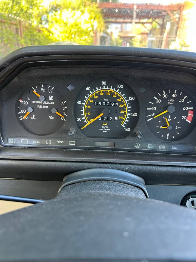 Mercedes-wagon-300te-1988-9