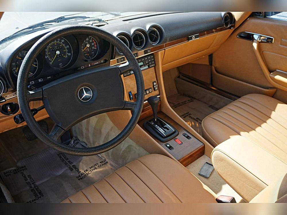 Mercedesbenz-380-series-1982-brown-10