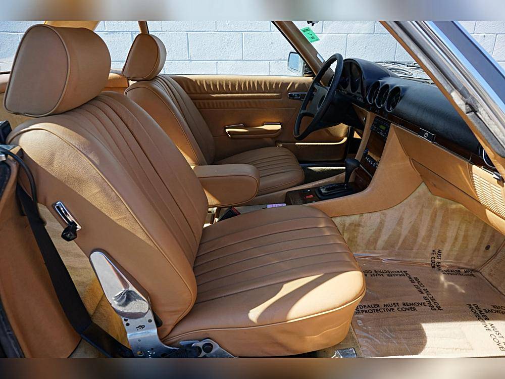 Mercedesbenz-380-series-1982-brown-14