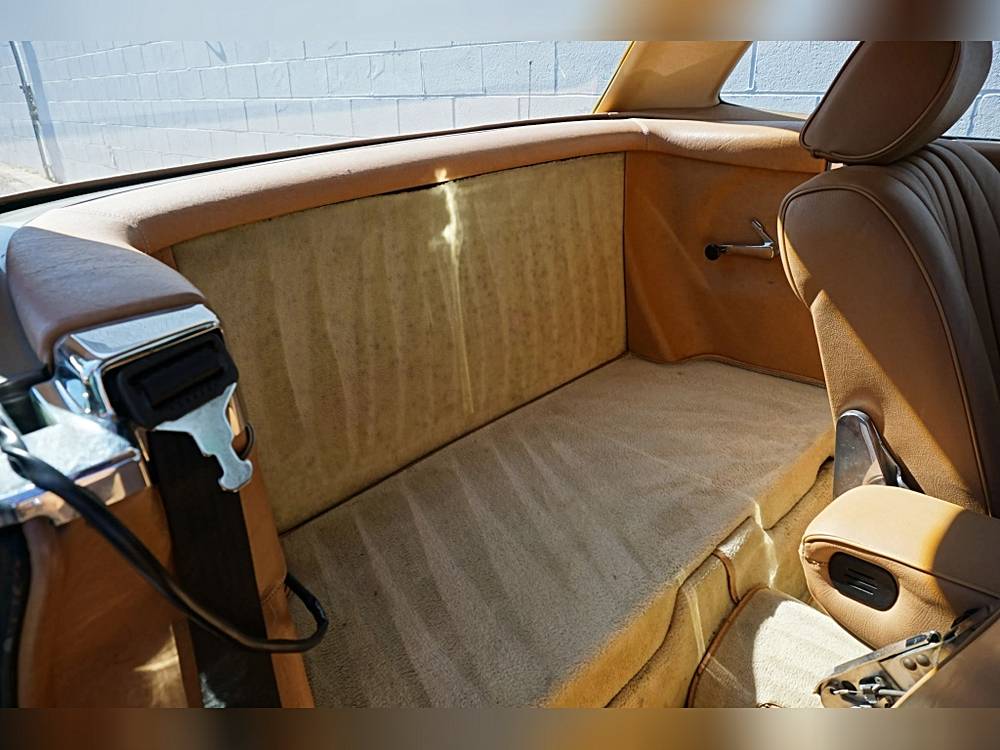 Mercedesbenz-380-series-1982-brown-15