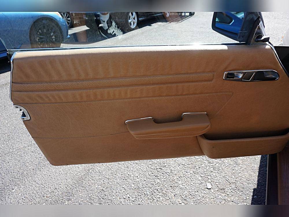 Mercedesbenz-380-series-1982-brown-8