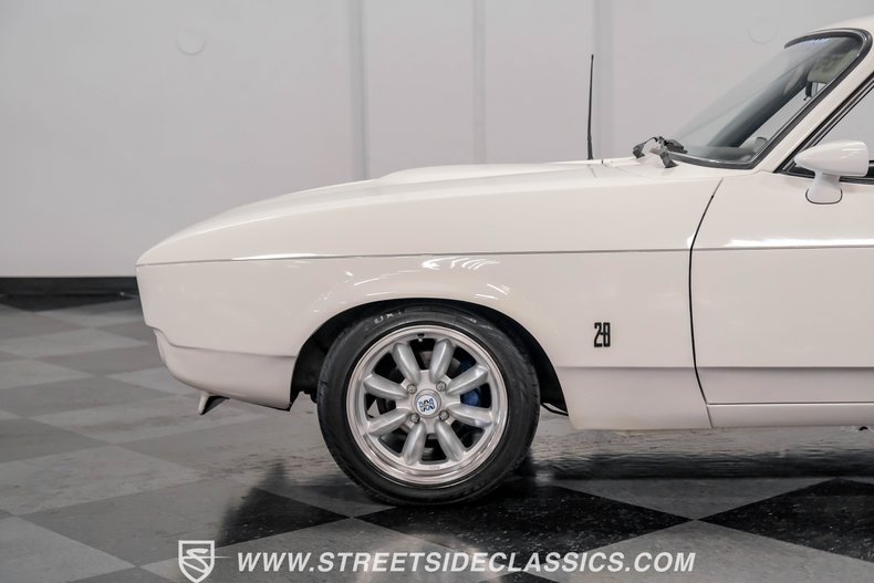 Mercury-Capri-1976-White-Black-21
