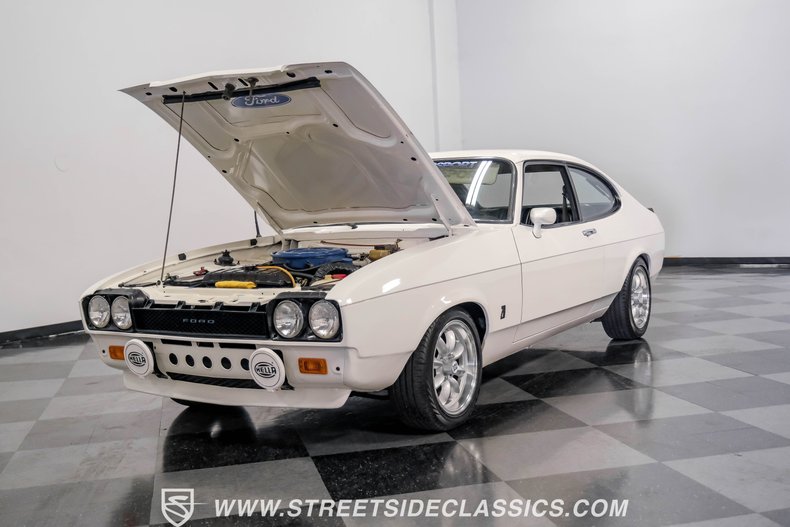 Mercury-Capri-1976-White-Black-30