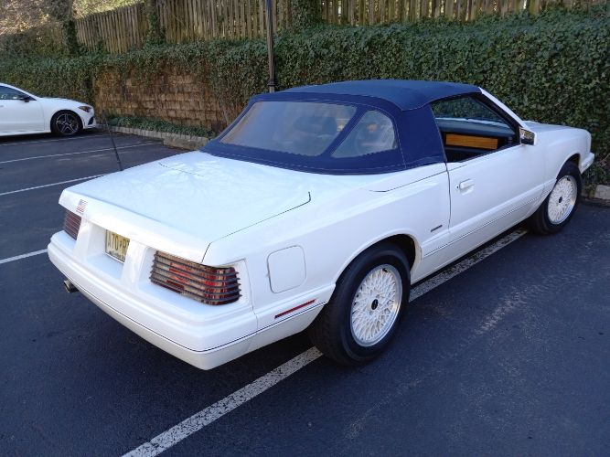 Mercury-Capri-1985-WhiteBlue-Top-Keiper-Recaro-Blue-L-2