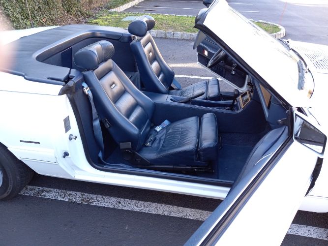 Mercury-Capri-1985-WhiteBlue-Top-Keiper-Recaro-Blue-L-5