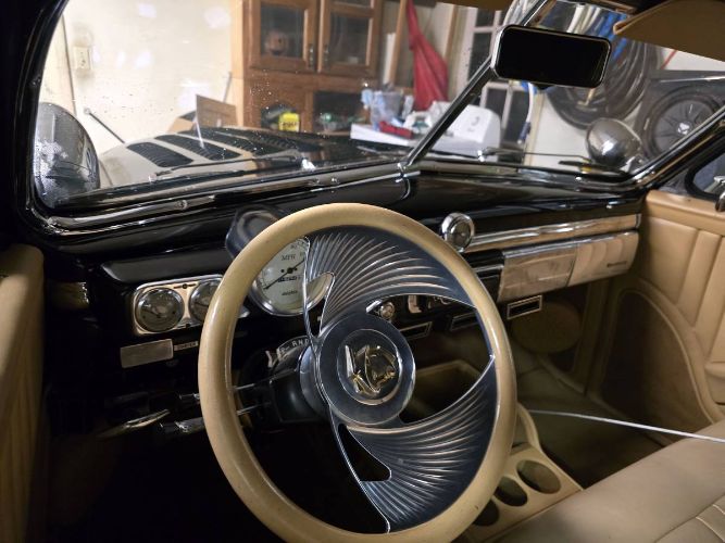 Mercury-Comet-1949-Black-1