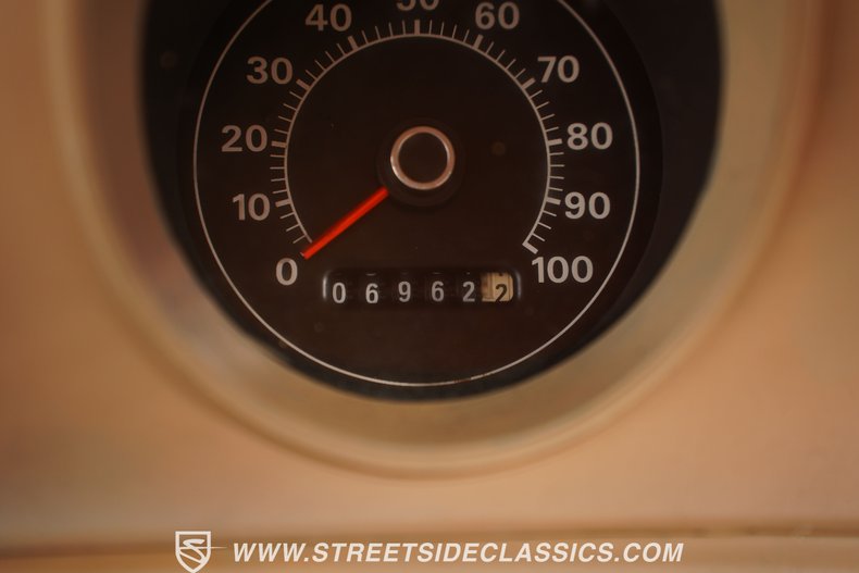 Mercury-Comet-1977-Metallic-Orange-Tan-2