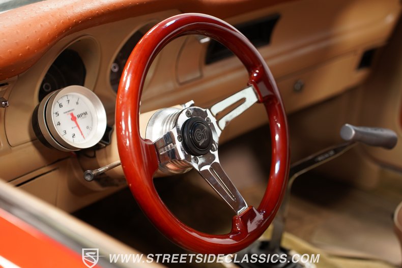 Mercury-Comet-1977-Metallic-Orange-Tan-48