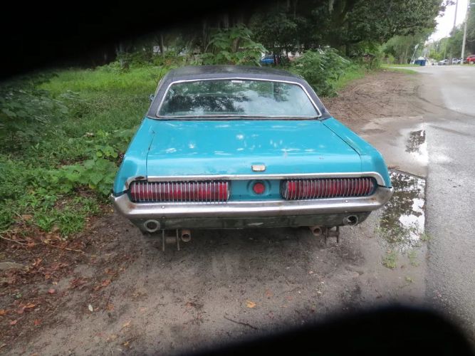 Mercury-Cougar-1967-Teal-Aqua-3