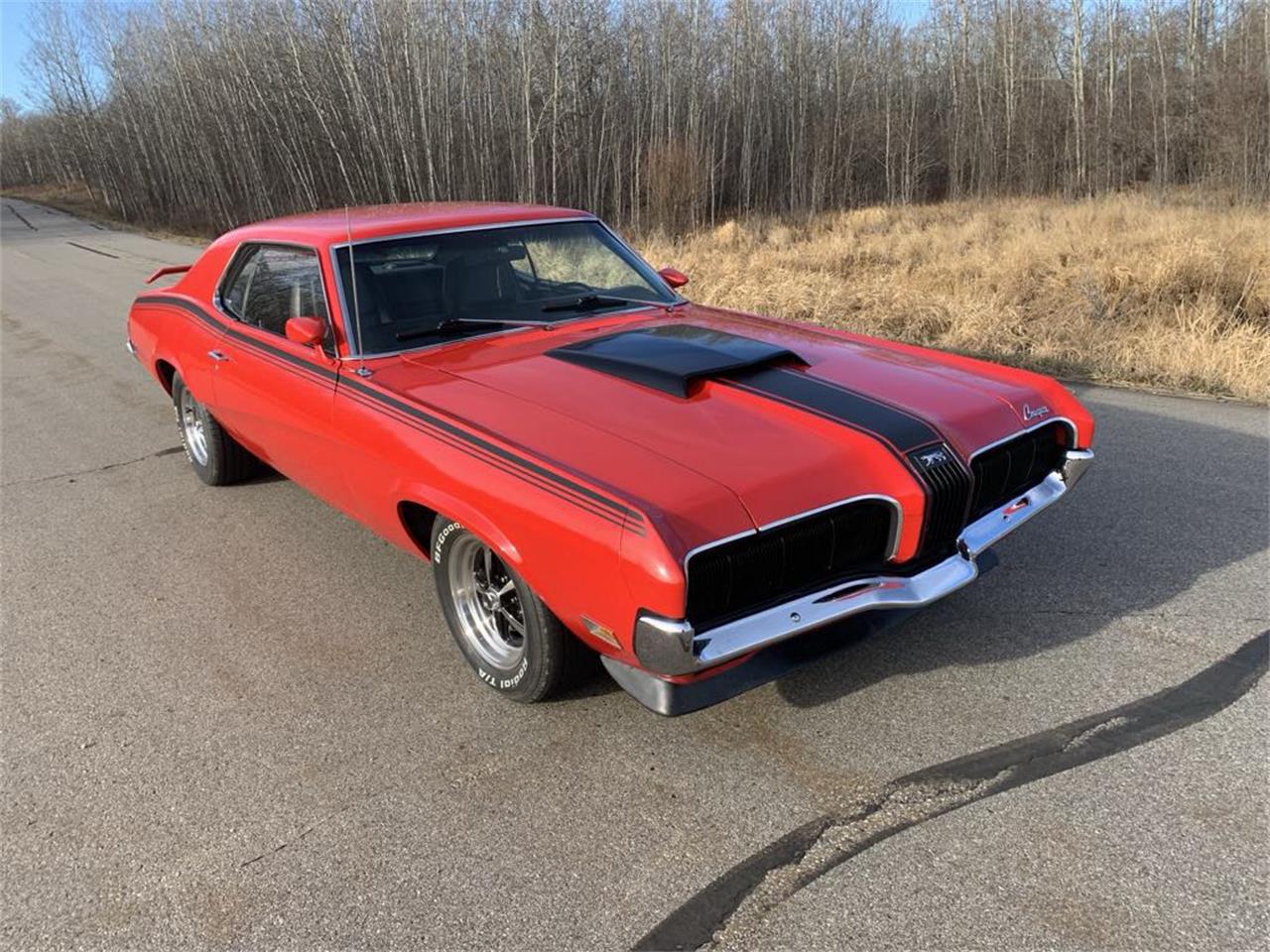 Mercury-Cougar-1970-Red-Black-12