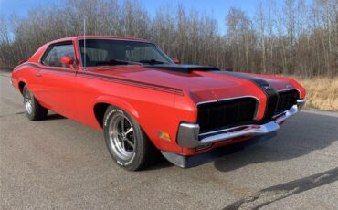 Mercury-Cougar-1970-Red-Black-3