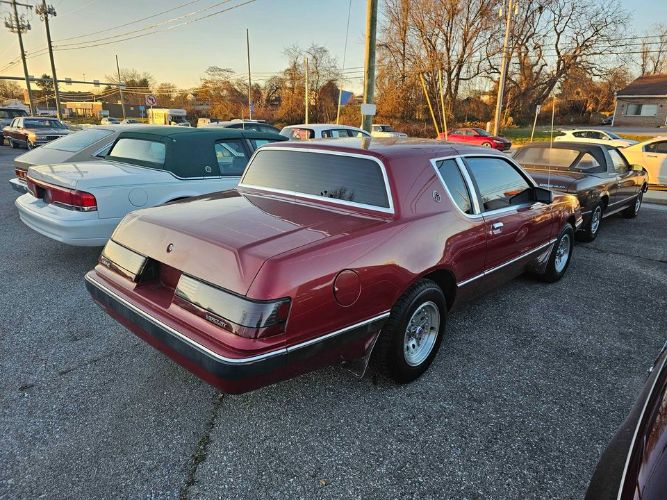 Mercury-Cougar-1985-Red-Gray-14
