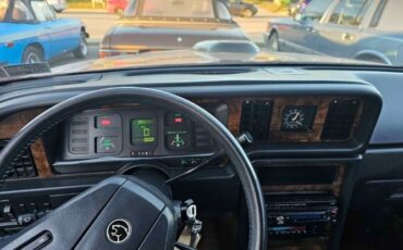 Mercury-Cougar-1985-Red-Gray-5
