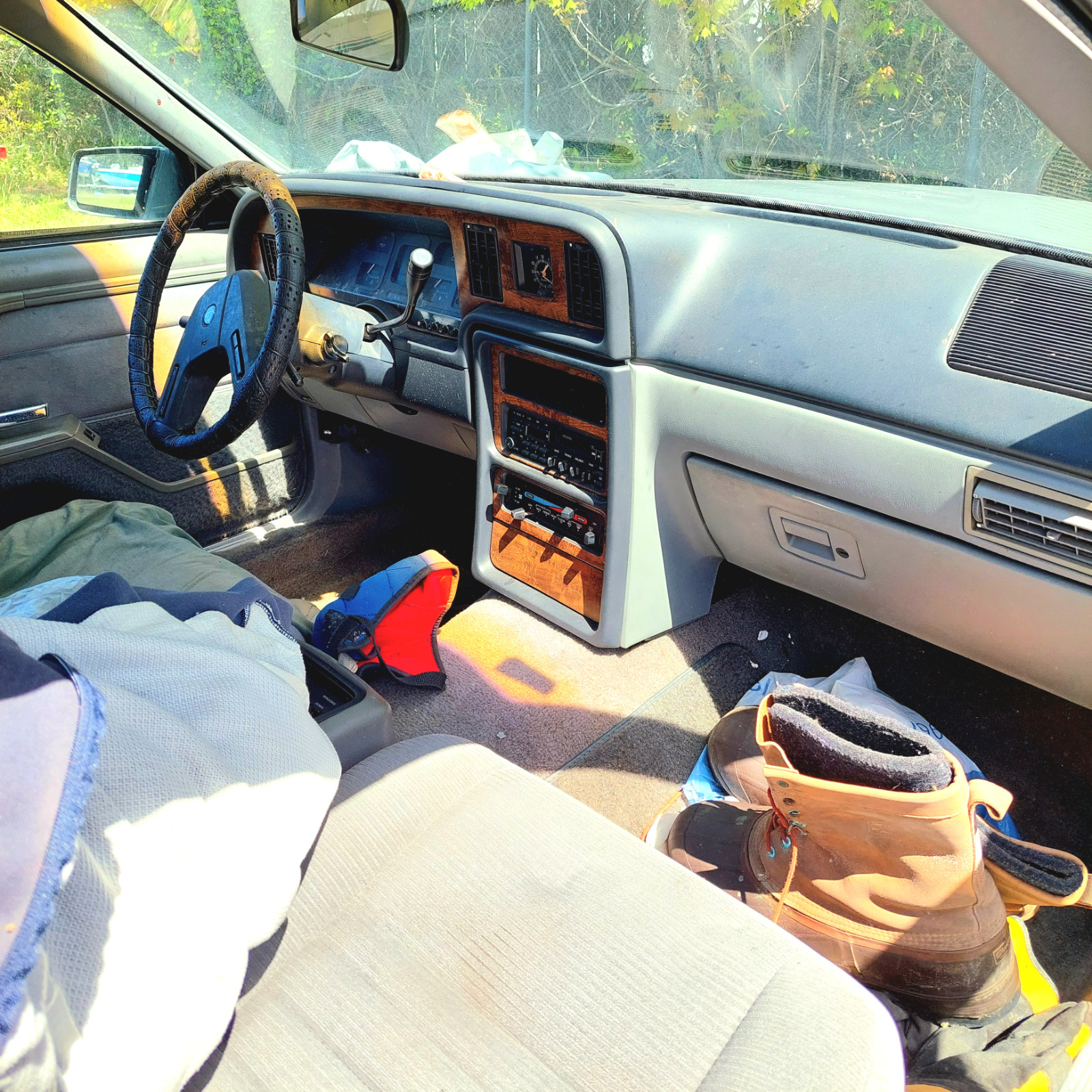 Mercury-Cougar-1986-COUPE-4