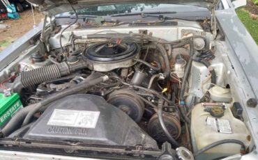 Mercury-Cougar-1986-Silver-Gray-2