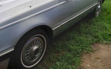 Mercury-Cougar-1986-Silver-Gray-3