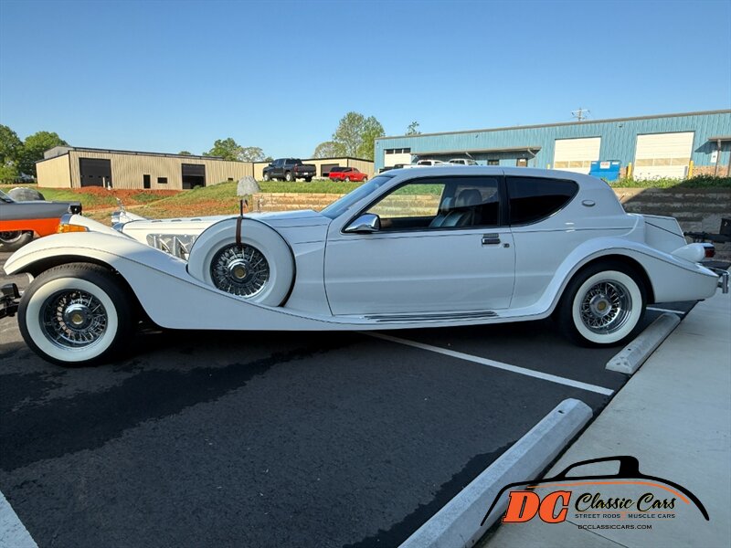 Mercury-Cougar-1988-White-Red-22
