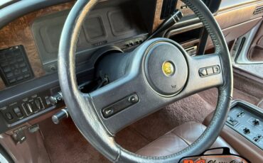 Mercury-Cougar-1988-White-Red-4