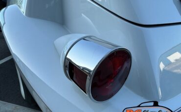 Mercury-Cougar-1988-White-Red-8
