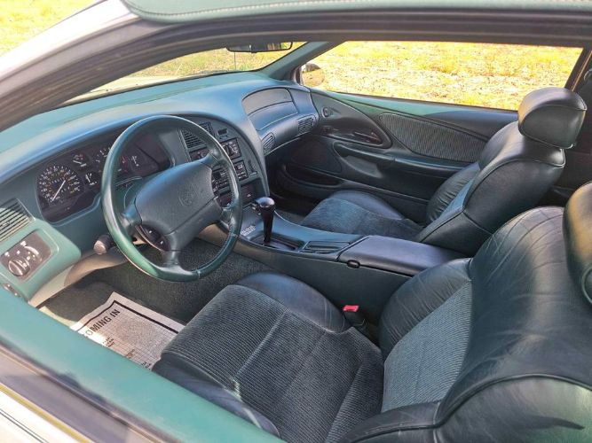 Mercury-Cougar-1995-White-Green-5